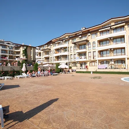 Arendoo In Aqua Dreams Apartament *